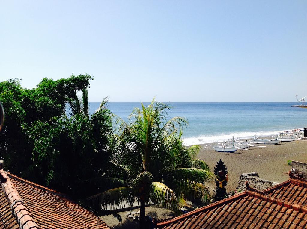 Lily Amed Beach Bungalows Hotel Room photo